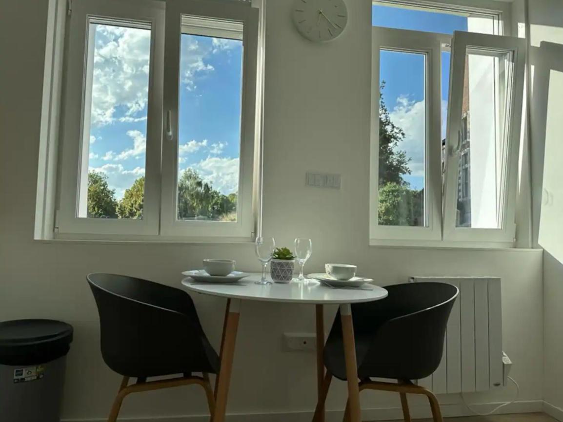Lerelaisdodileqsl - Cambrai - Hyper Centre - Free Wifi - Ideal Couple & Famille Exterior photo