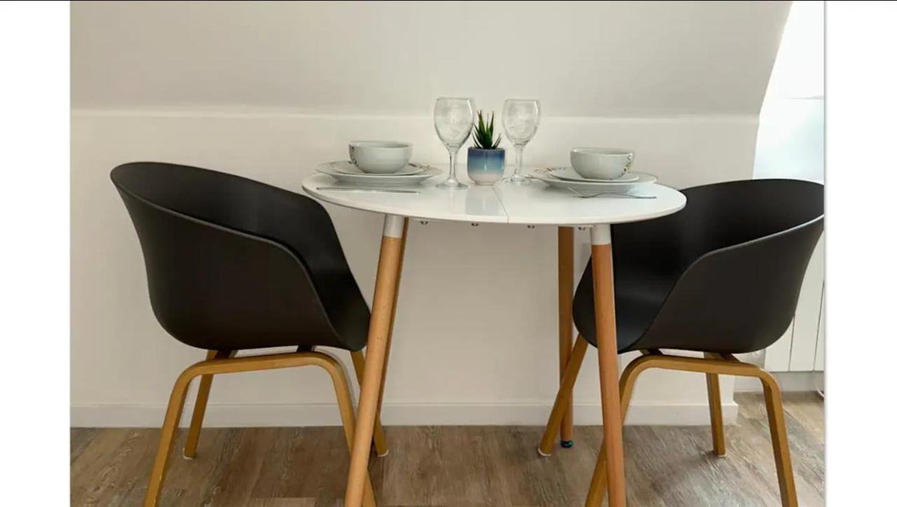 Lerelaisdodileqsl - Cambrai - Hyper Centre - Free Wifi - Ideal Couple & Famille Exterior photo