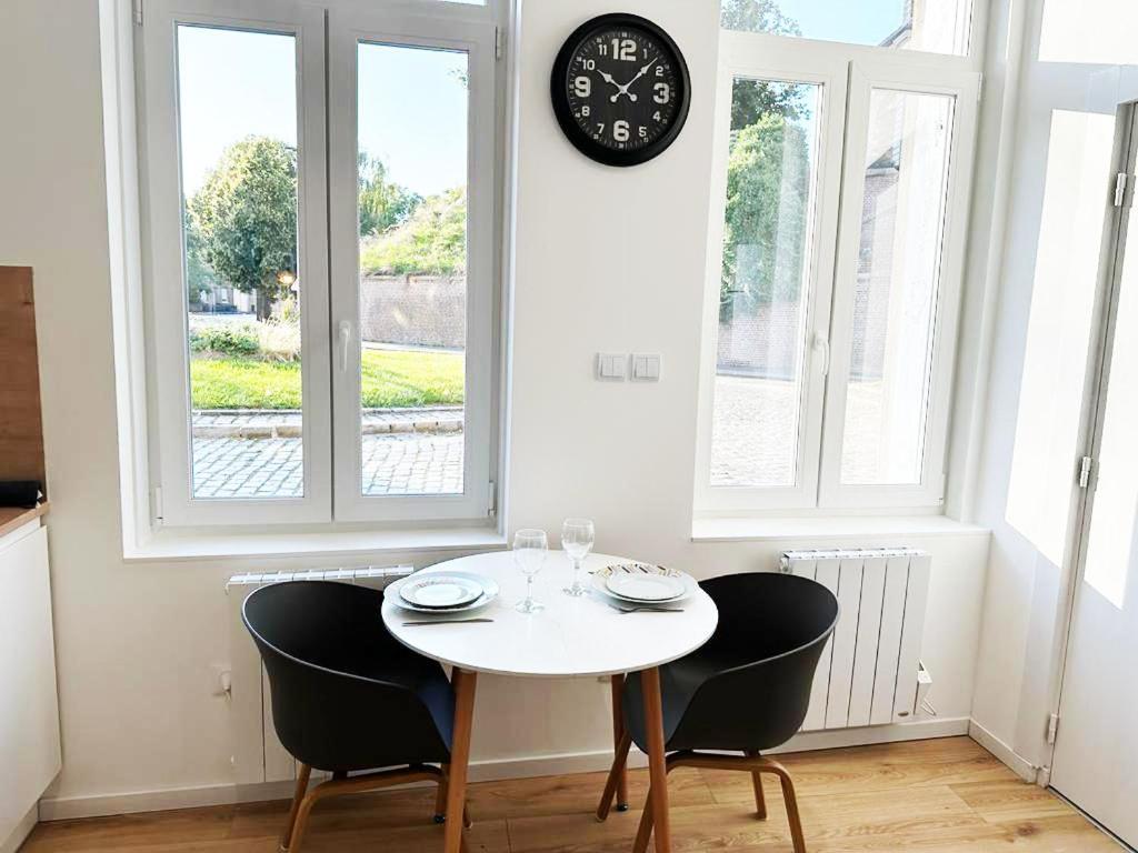 Lerelaisdodileqsl - Cambrai - Hyper Centre - Free Wifi - Ideal Couple & Famille Exterior photo